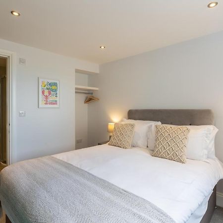 The Servant'S Quarters Whitby Bagian luar foto