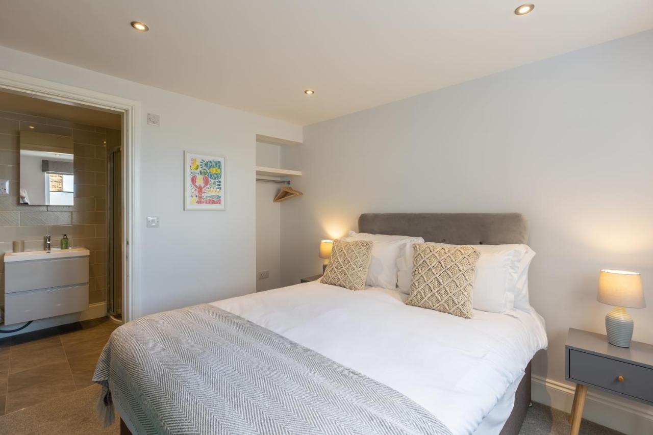 The Servant'S Quarters Whitby Bagian luar foto