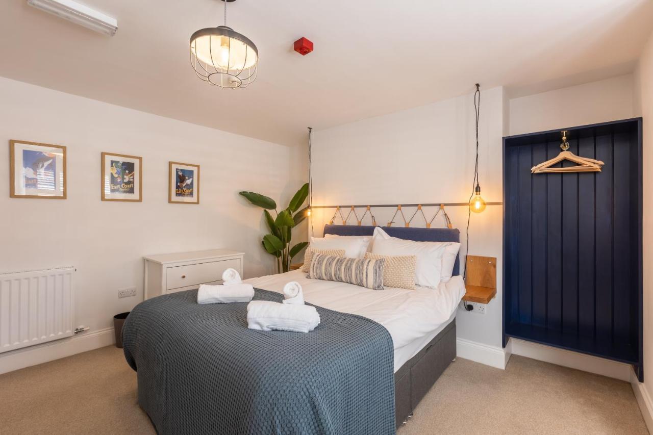 The Servant'S Quarters Whitby Bagian luar foto
