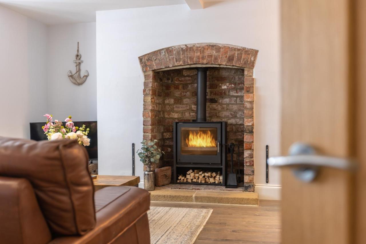 The Servant'S Quarters Whitby Bagian luar foto