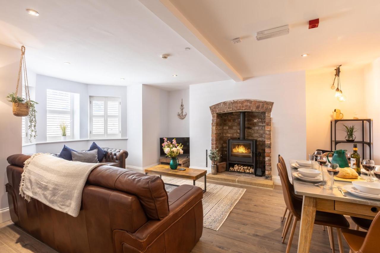 The Servant'S Quarters Whitby Bagian luar foto